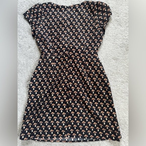SM wardrobe Mushroom dress. M/L - Picture 3 of 8